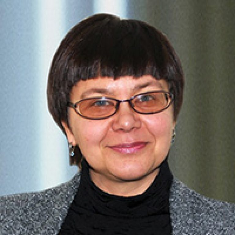 Хаустова Олена Олександрівна